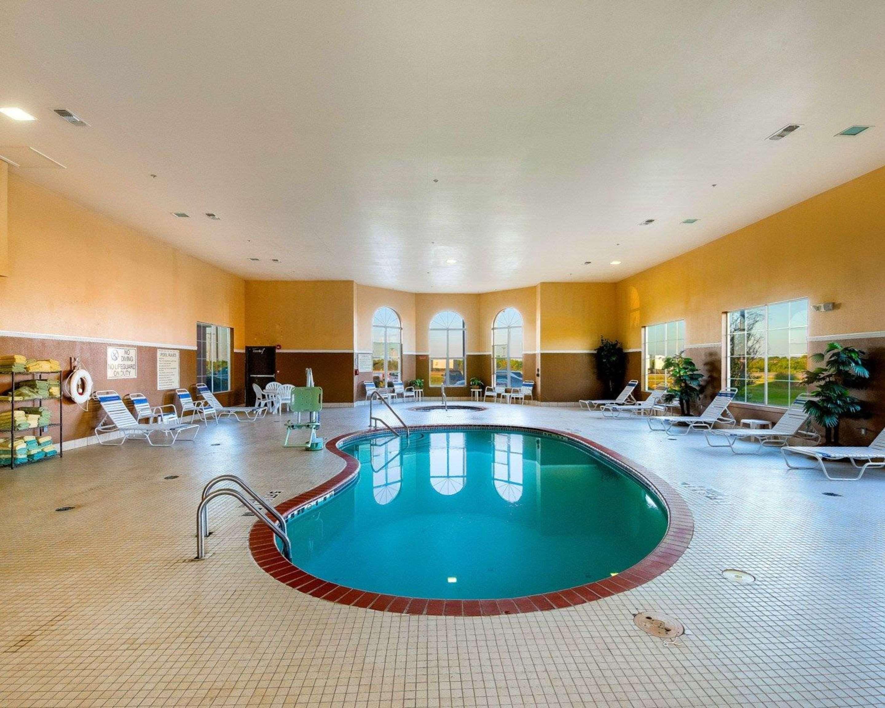 Comfort Suites University Abilene Ngoại thất bức ảnh